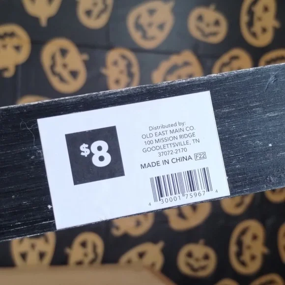 NWT Halloween frame - Picture 3 of 3